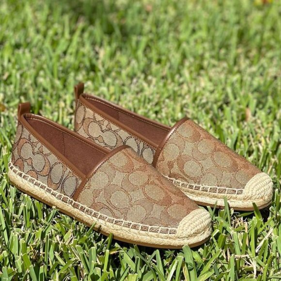 NIB - COACH Codi Espadrille In Signature Jacquard -  Khaki/Saddle - size 5 US - Picture 1 of 15